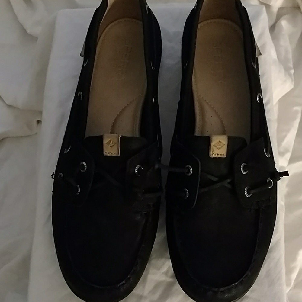 Women's Sperry size 10 Boat shoes